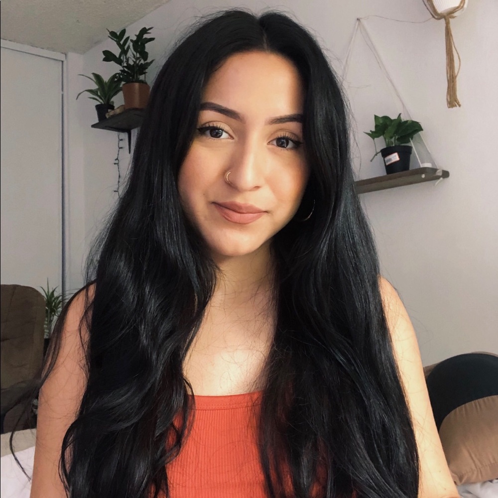 Meet your Posher, Brenda